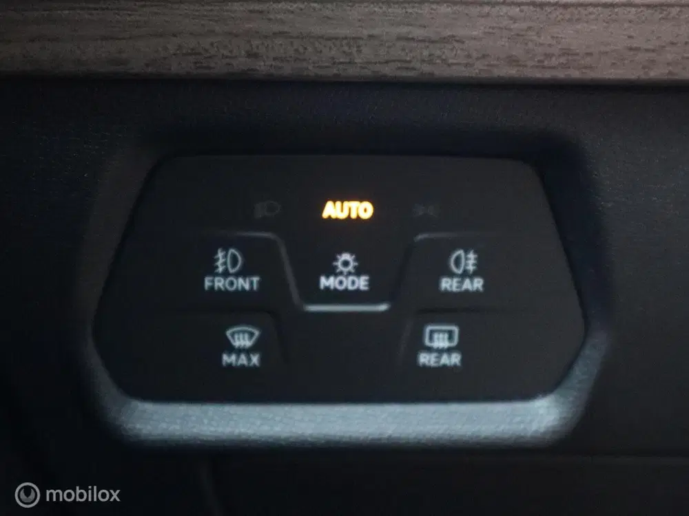 SEAT Leon 1.4 TSI 204PK eHybrid PHEV DSG uit 2020, foto 11