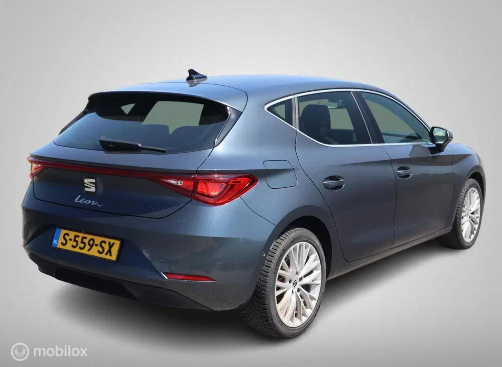 SEAT Leon 1.4 TSI 204PK eHybrid PHEV DSG uit 2020, foto 3