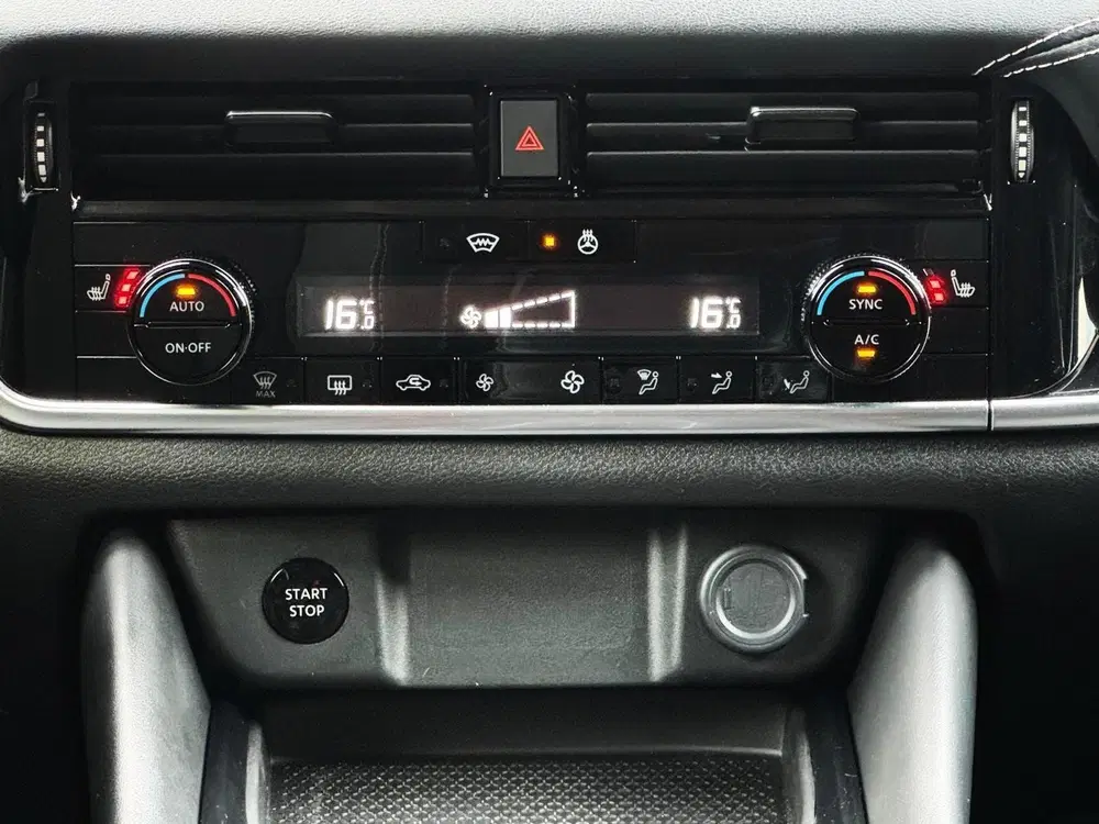 Nissan Qashqai 1.3 DIG-T Mild-Hybrid Acenta uit 2023, foto 14