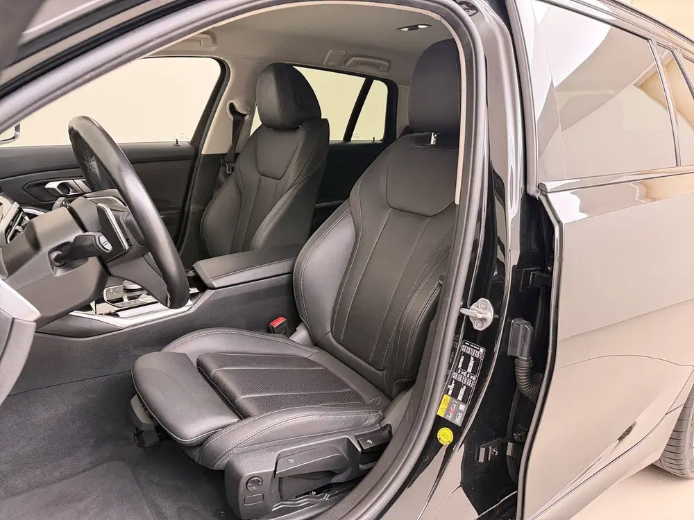 BMW 3-serie 3 Serie Touring 330e I Facelift I HUD I Ad uit 2022, foto 3