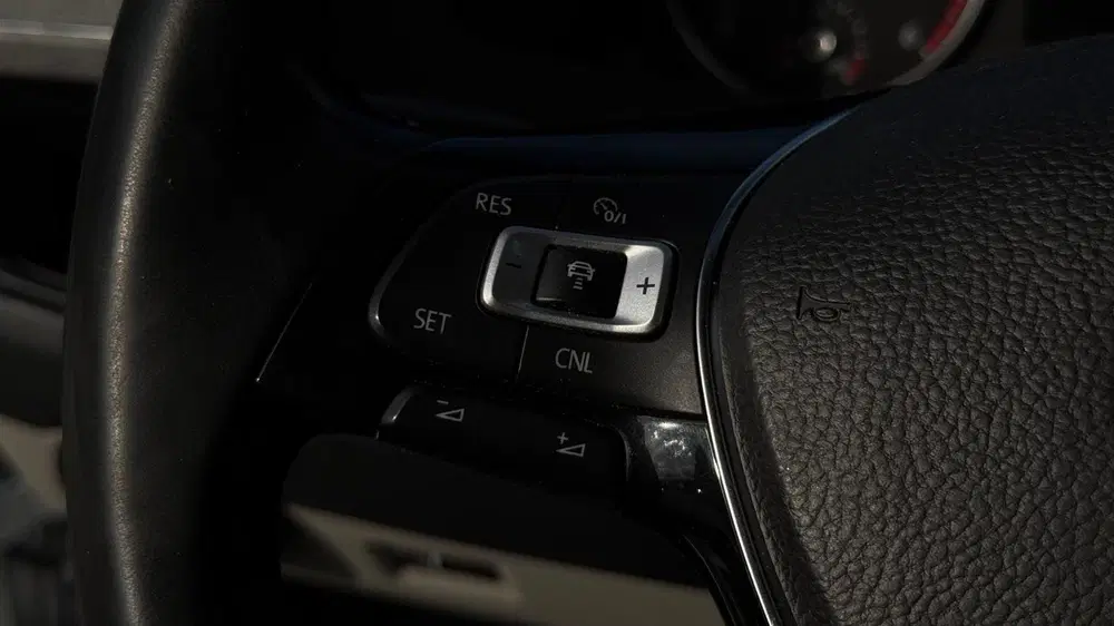 Volkswagen Transporter 2.0 TDI L2H1 DSG uit 2019, foto 12