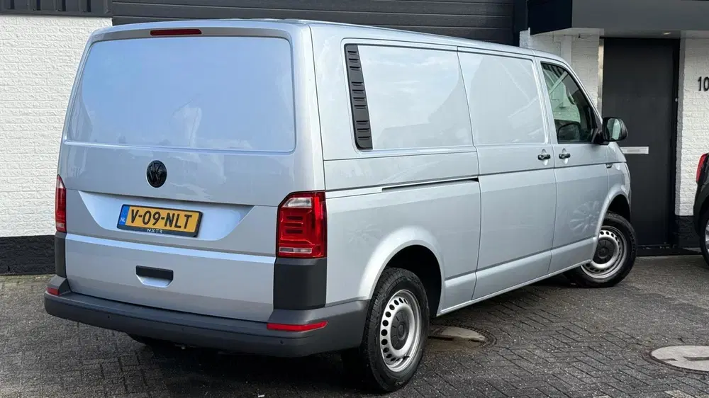 Volkswagen Transporter 2.0 TDI L2H1 DSG uit 2019, foto 15