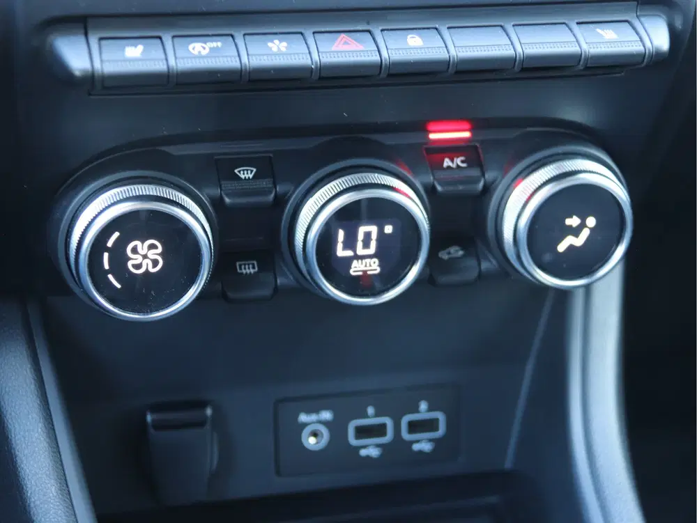 Renault Captur 1.3 TCe 140 Intens EDC AUTOMAAT uit 2022, foto 10
