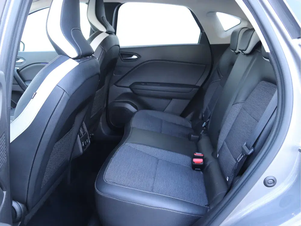 Renault Captur 1.3 TCe 140 Intens EDC AUTOMAAT uit 2022, foto 7