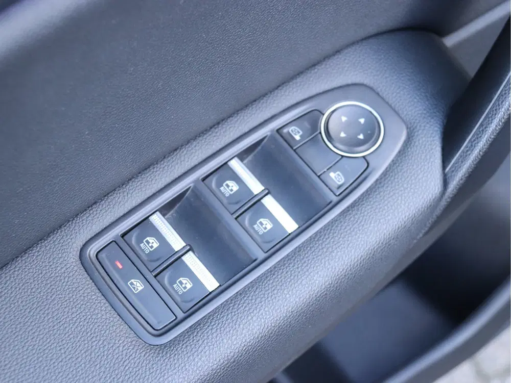 Renault Captur 1.3 TCe 140 Intens EDC AUTOMAAT uit 2022, foto 8