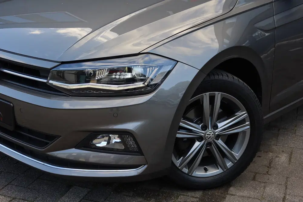 Volkswagen Polo 1.0 TSI Highline DSG uit 2019, foto 2