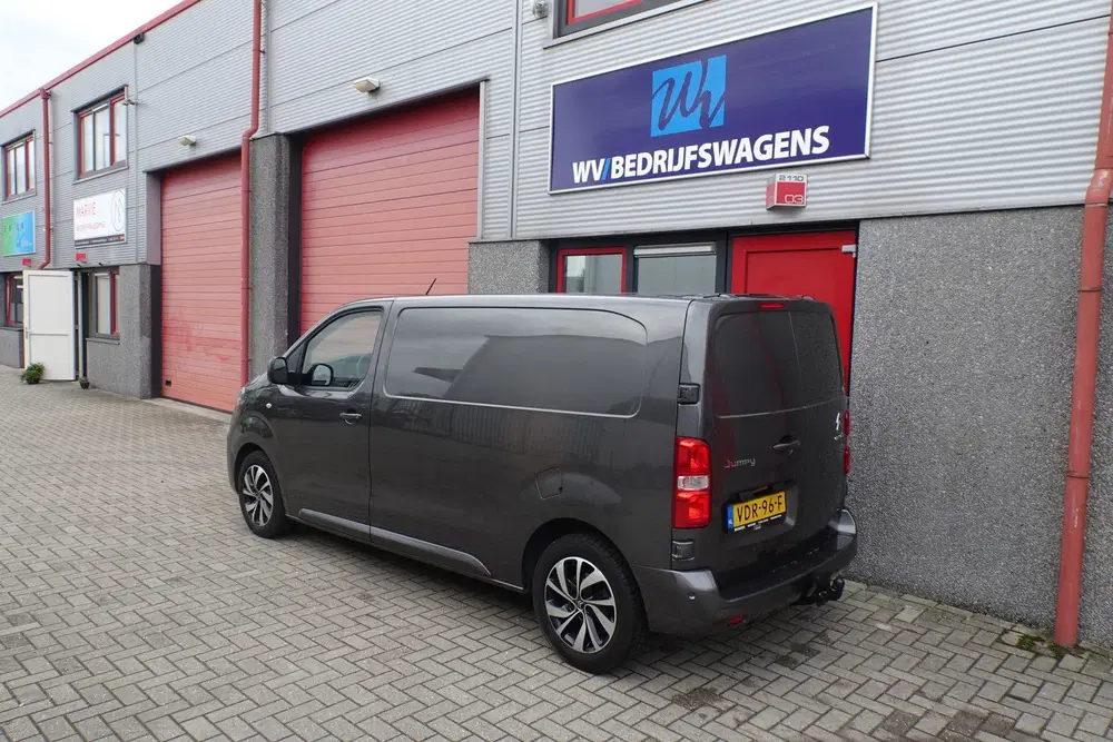 Citroën Jumpy 2.0 BlueHDI 180 M Driver 3 zits 8 traps au uit 2019, foto 2