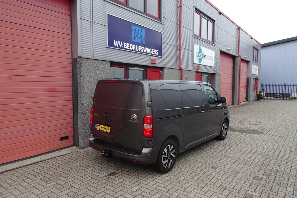 Citroën Jumpy 2.0 BlueHDI 180 M Driver 3 zits 8 traps au uit 2019, foto 3