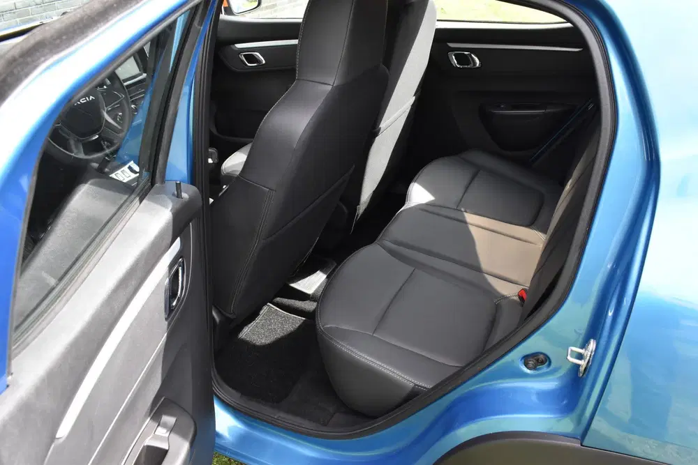 Dacia Spring Essential 27 kWh SOH 94% vol electrisch na uit 2024, foto 9