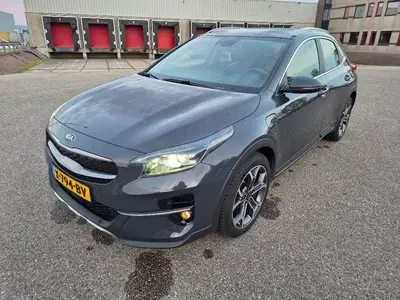 Kia XCeed 1.6 GDi Phev 141pk Dct6 2021 Grijs uit 2021