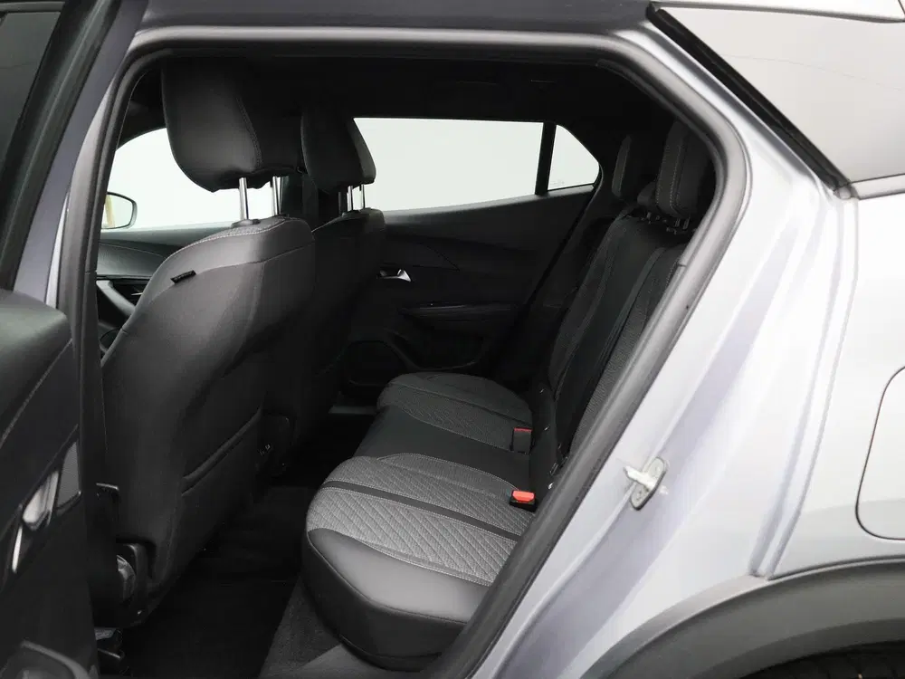 Peugeot 2008 EV Allure 54 kWh uit 2024, foto 10