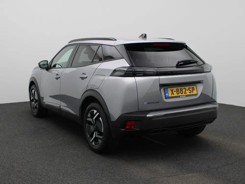 Peugeot 2008 EV Allure 54 kWh uit 2024, foto 2