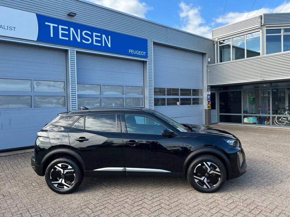 Peugeot 2008 1.2 Hybrid 145PK GT uit 2025, foto 11