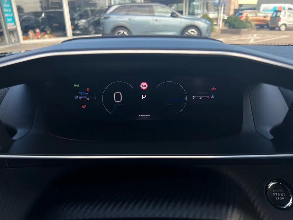 Peugeot 2008 1.2 Hybrid 145PK GT uit 2025, foto 15