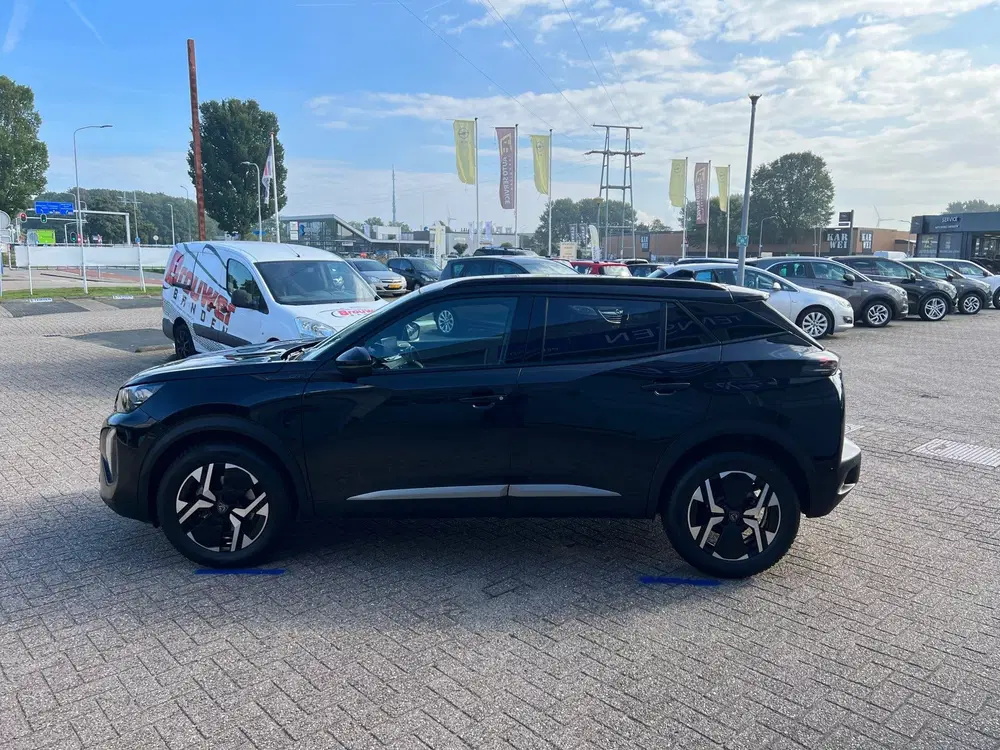 Peugeot 2008 1.2 Hybrid 145PK GT uit 2025, foto 6