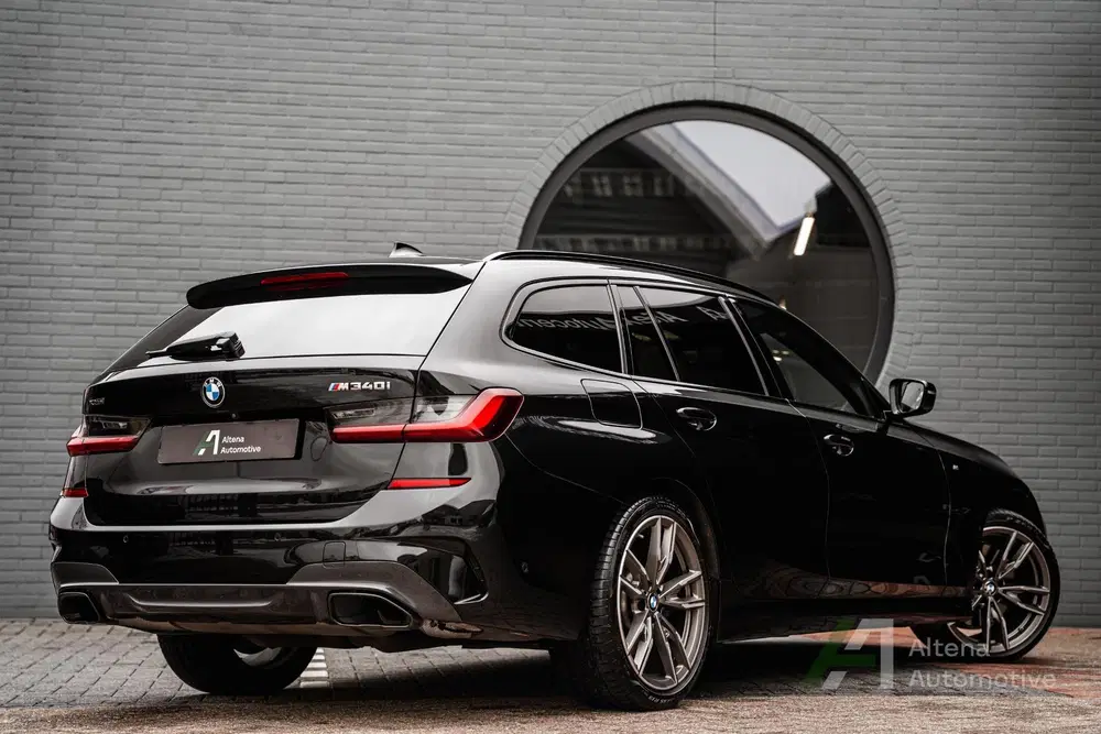 BMW 3-serie M340i xDrive High Executive BTW uit 2022, foto 2