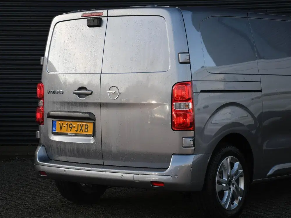 Opel Vivaro L2 2.0 Diesel 145pk CAMERA uit 2024, foto 5
