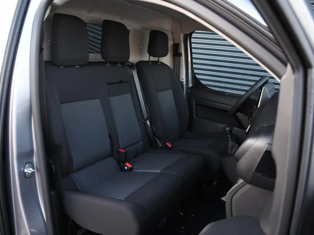 Opel Vivaro L2 2.0 Diesel 145pk CAMERA uit 2024, foto 9