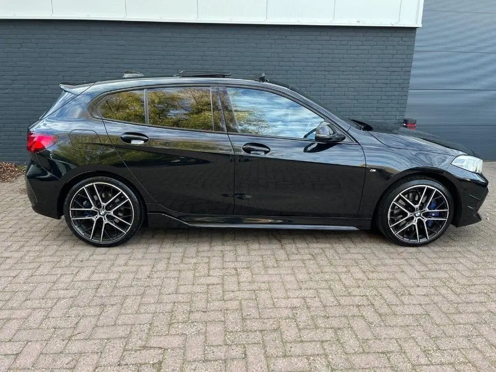BMW 1-serie 118I M PERFORMANCE PANO KUIPSTOELEN CAMERA uit 2020, foto 7