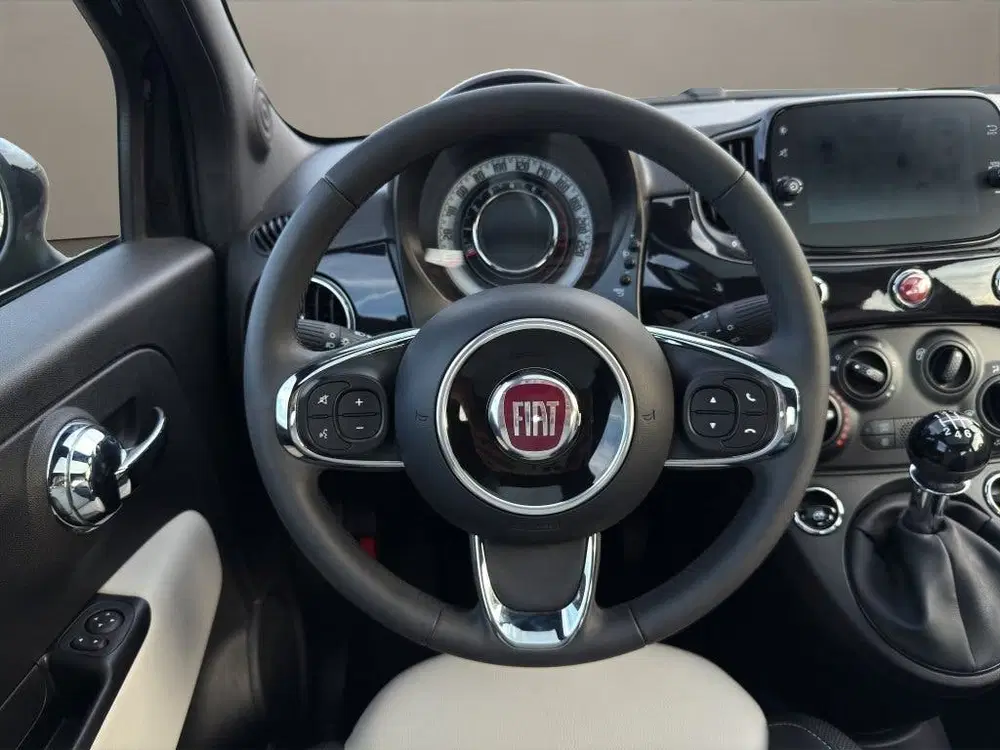 Fiat 500 1.0 Hybrid Dolcevita 2021 Zwart uit 2021, foto 12
