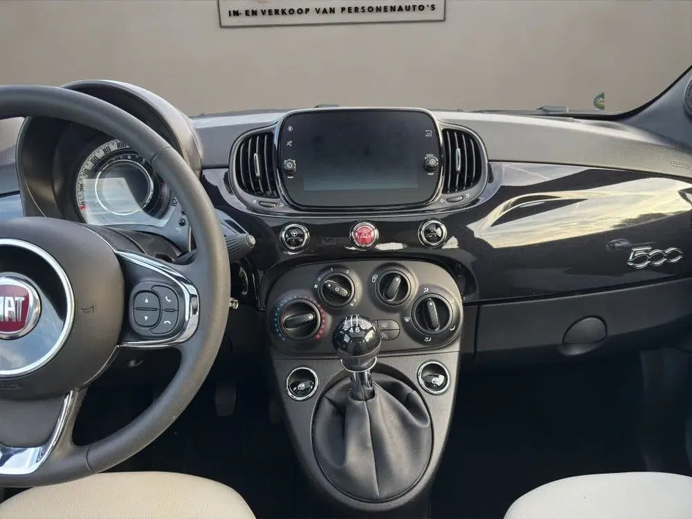 Fiat 500 1.0 Hybrid Dolcevita 2021 Zwart uit 2021, foto 13