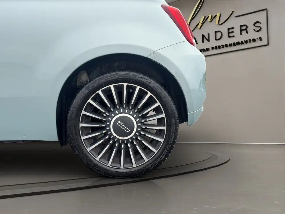 Fiat 500C 1.0 Hybrid Launch Edition 2020 BLAUW uit 2020, foto 7