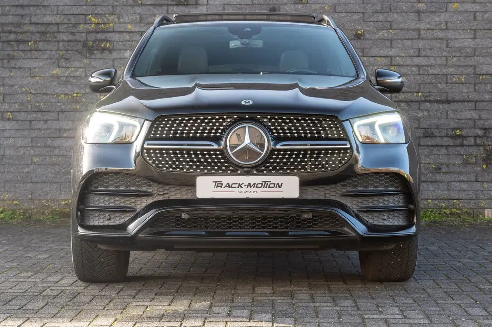 Mercedes-Benz GLE 350 de 4MATIC AMG-line Panoramdak uit 2020, foto 3