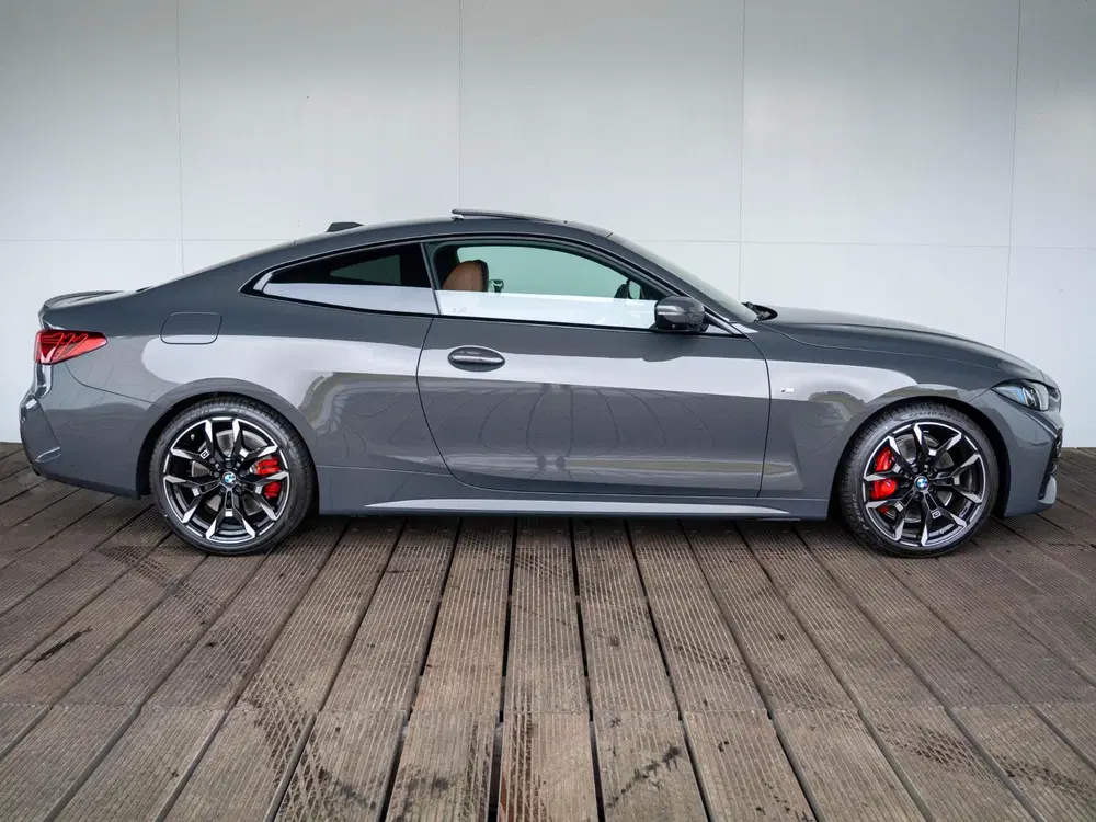 BMW 4-serie 420i Coupé uit 2026, foto 4