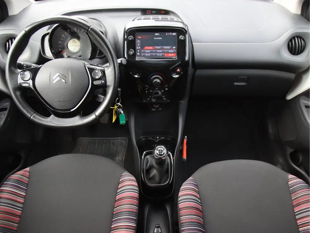 Citroën C1 1.0 VTi Shine Camera-Carplay uit 2021, foto 13