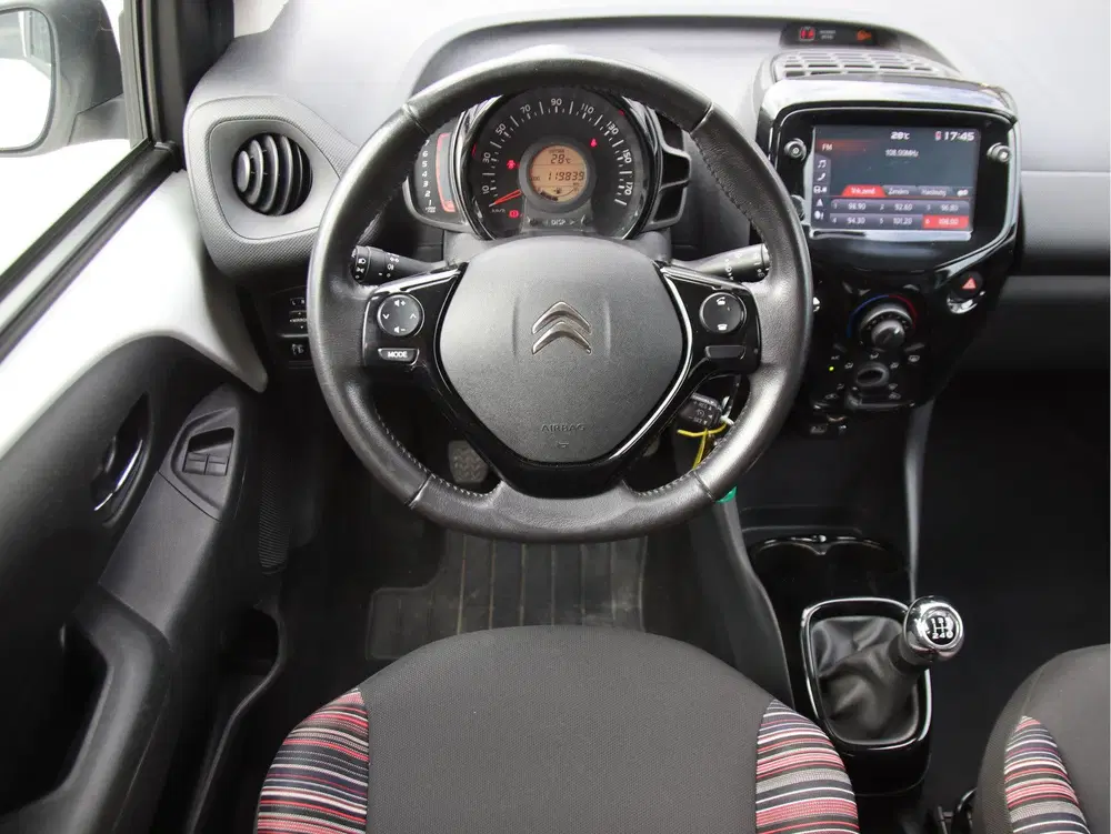 Citroën C1 1.0 VTi Shine Camera-Carplay uit 2021, foto 14