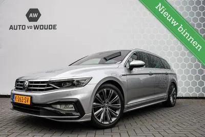 Volkswagen Passat 1.5 TSI Pano Trekhaak R-line Carpl uit 2021
