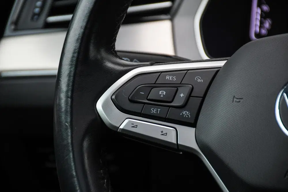 Volkswagen Passat 1.5 TSI Pano Trekhaak R-line Carpl uit 2021, foto 7