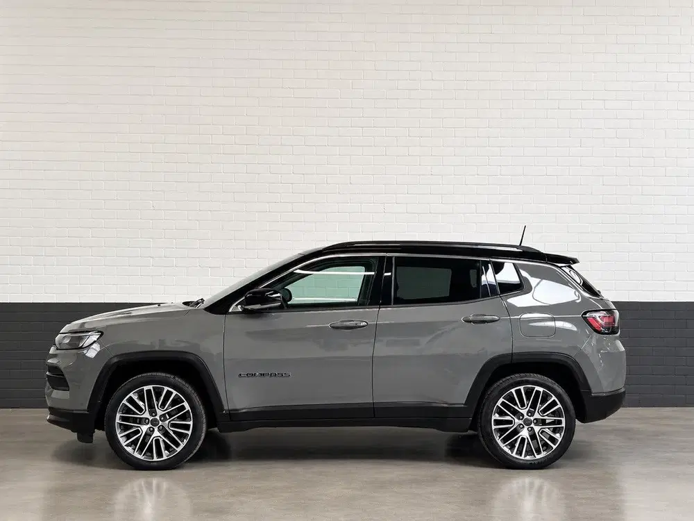 Jeep Compass 4xe Plug-in Hybrid Limited uit 2021, foto 5
