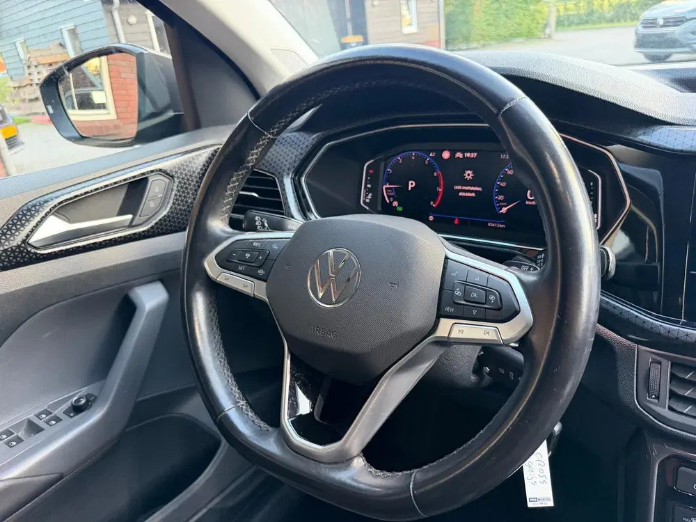 Volkswagen T-Cross 1.0 TSI Style Automaat uit 2021, foto 13
