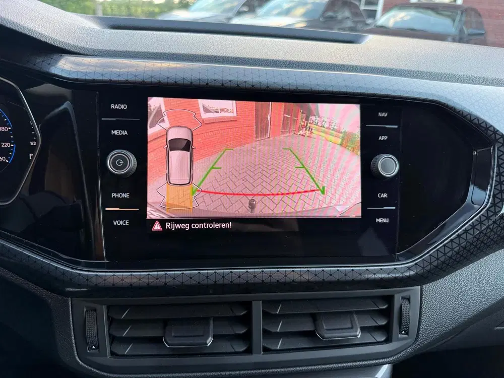 Volkswagen T-Cross 1.0 TSI Style Automaat uit 2021, foto 14