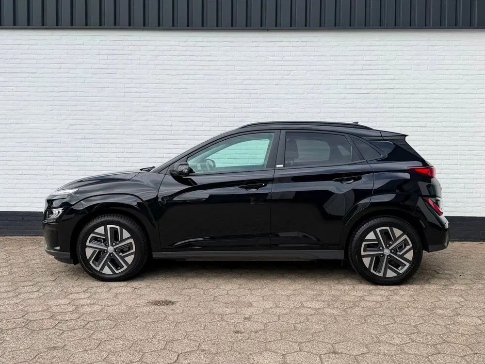 Hyundai KONA EV Premium 64 kWh ACC l WARMTEPOMP l SoH 9 uit 2021, foto 2