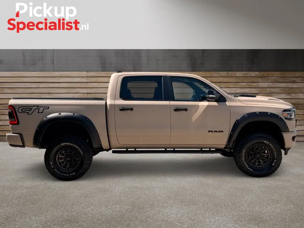 Dodge RAM 5.7 V8 4x4 Crew Cab uit 2022, foto 5