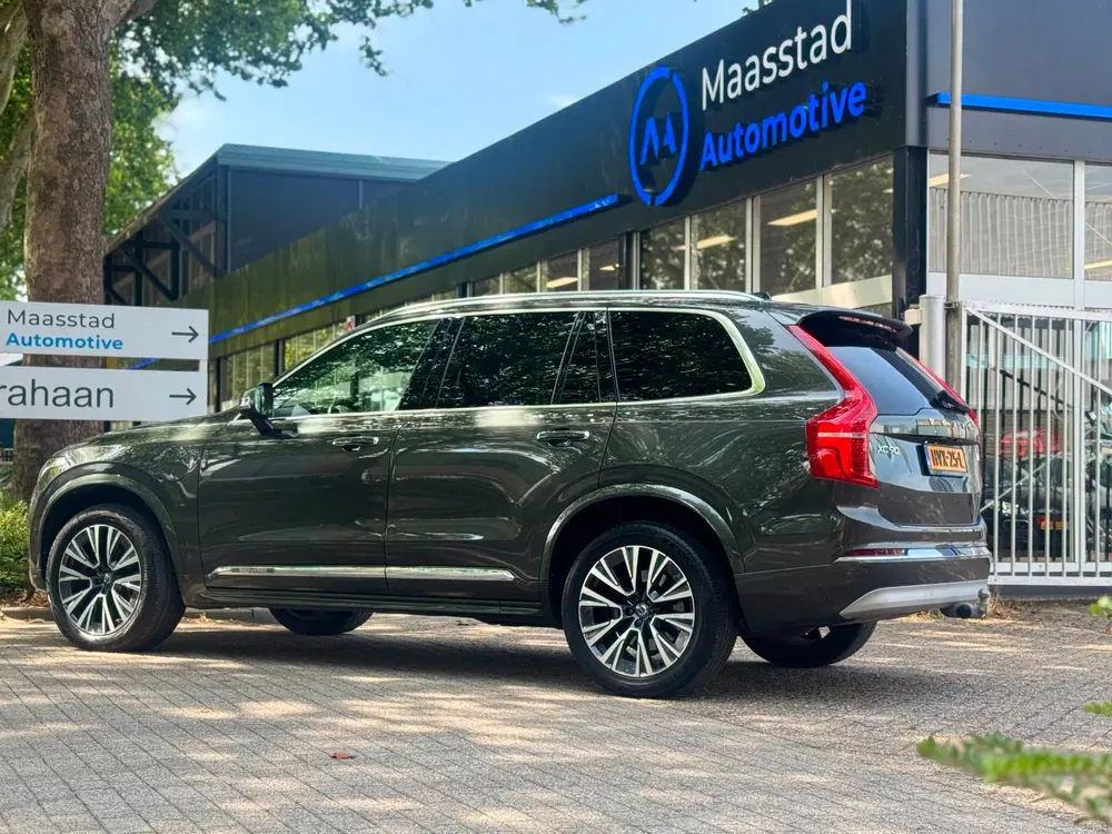Volvo XC90 2.0 T8 Recharge AWD Plug in Hybrid Dealer uit 2022, foto 12