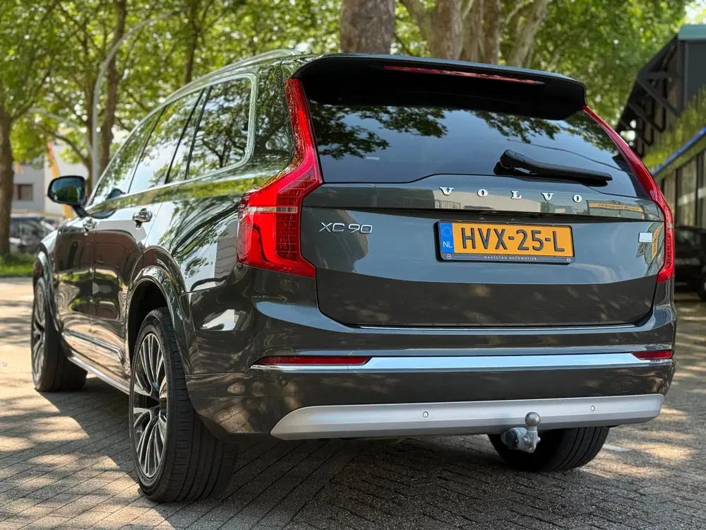 Volvo XC90 2.0 T8 Recharge AWD Plug in Hybrid Dealer uit 2022, foto 13