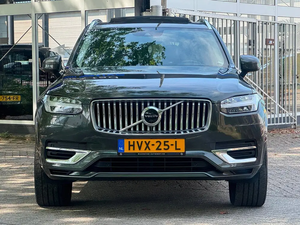 Volvo XC90 2.0 T8 Recharge AWD Plug in Hybrid Dealer uit 2022, foto 7