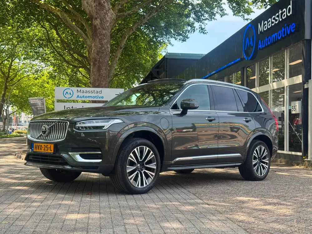 Volvo XC90 2.0 T8 Recharge AWD Plug in Hybrid Dealer uit 2022, foto 8
