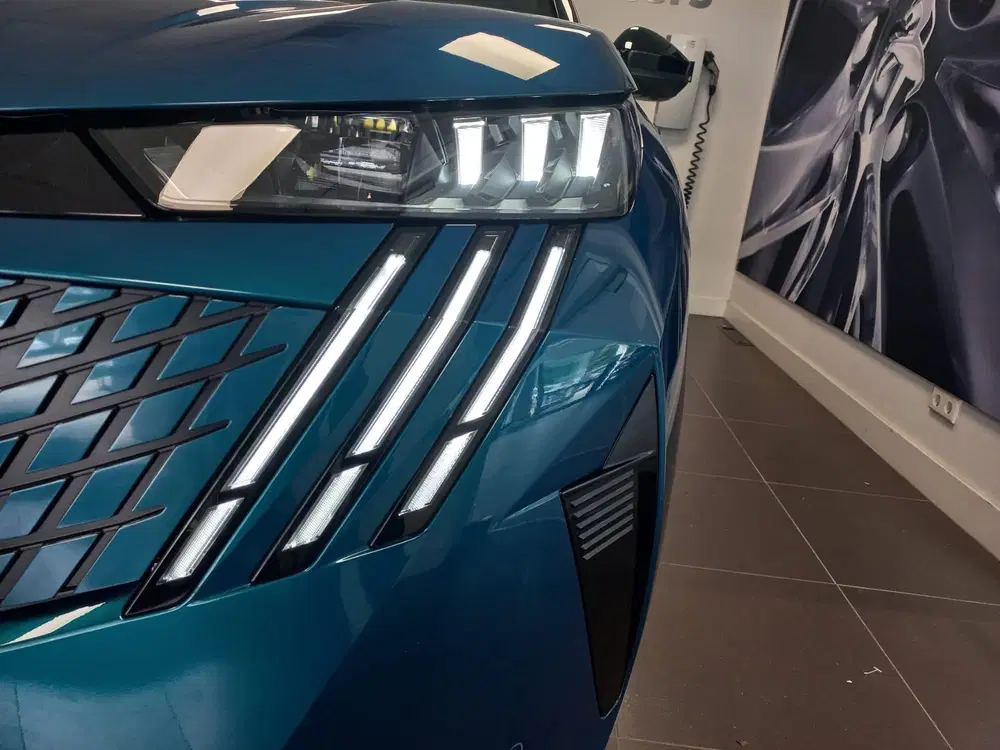 Peugeot 3008 GT 73 kWh uit 2025, foto 5