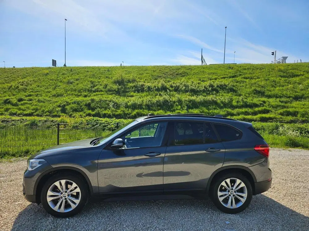 BMW X1 sDrive18i 2019 PANORAMADAK uit 2019, foto 10