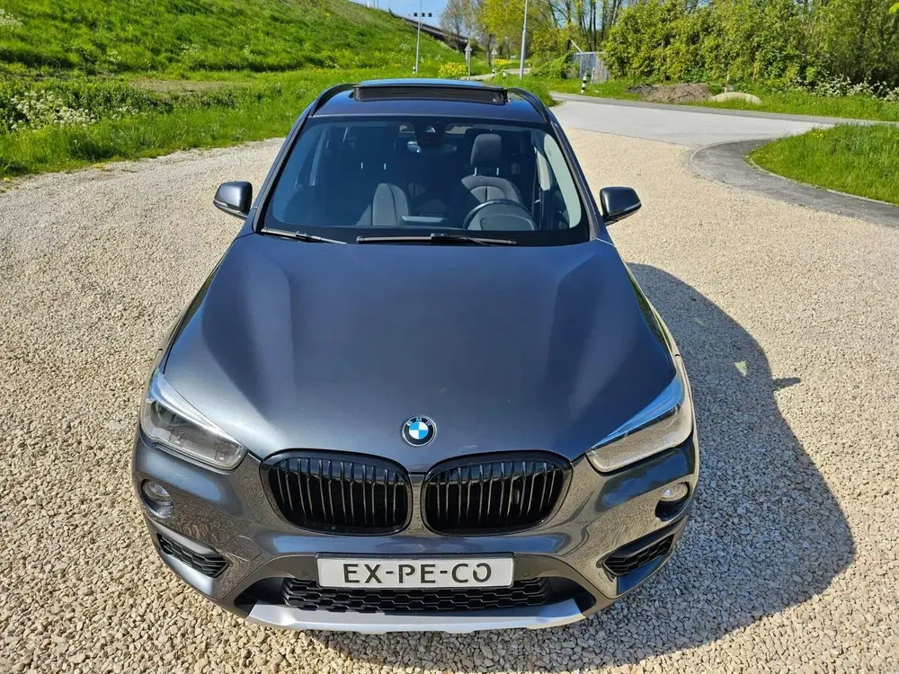 BMW X1 sDrive18i 2019 PANORAMADAK uit 2019, foto 3