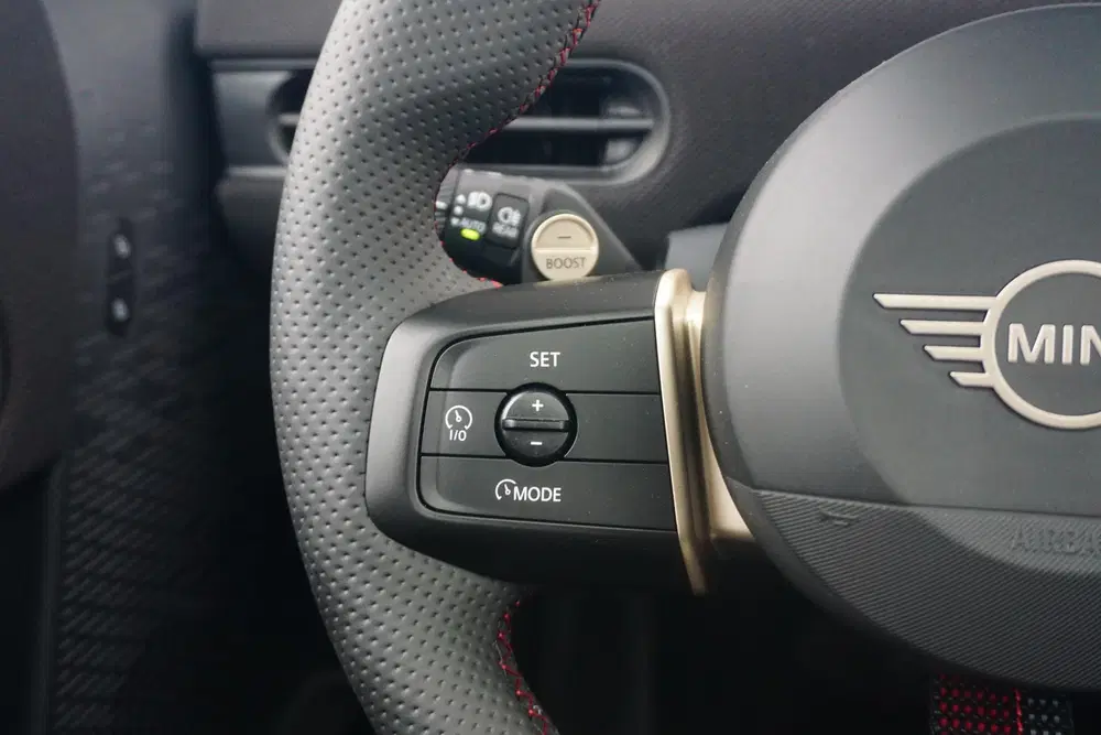 Mini John Cooper Works Cooper C John Cooper Works Uitvoering uit 2025, foto 12
