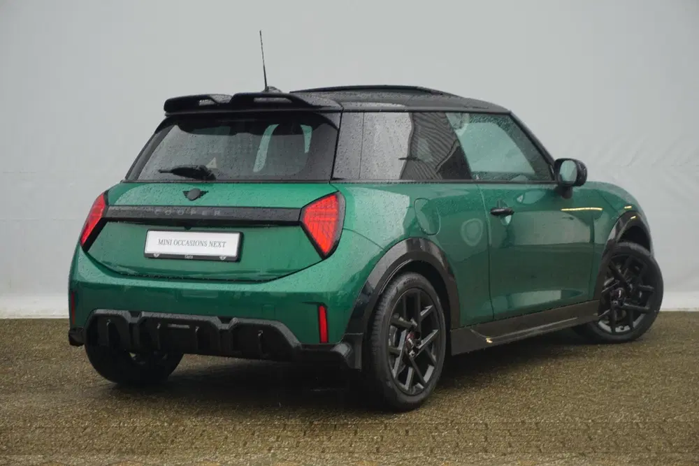 Mini John Cooper Works Cooper C John Cooper Works Uitvoering uit 2025, foto 2