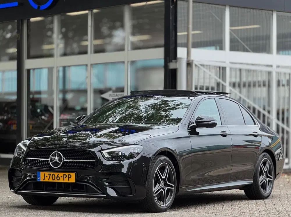 Mercedes-Benz E-Klasse AMG Pano Burmester Drive Pilot Memory uit 2020, foto 14