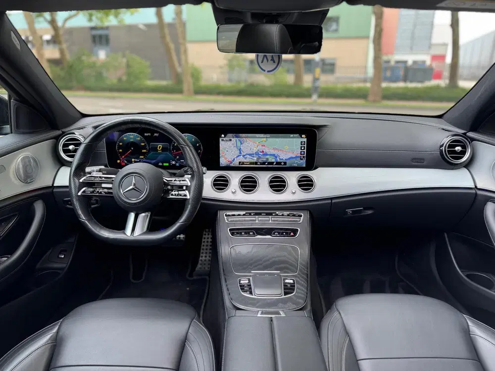 Mercedes-Benz E-Klasse AMG Pano Burmester Drive Pilot Memory uit 2020, foto 2
