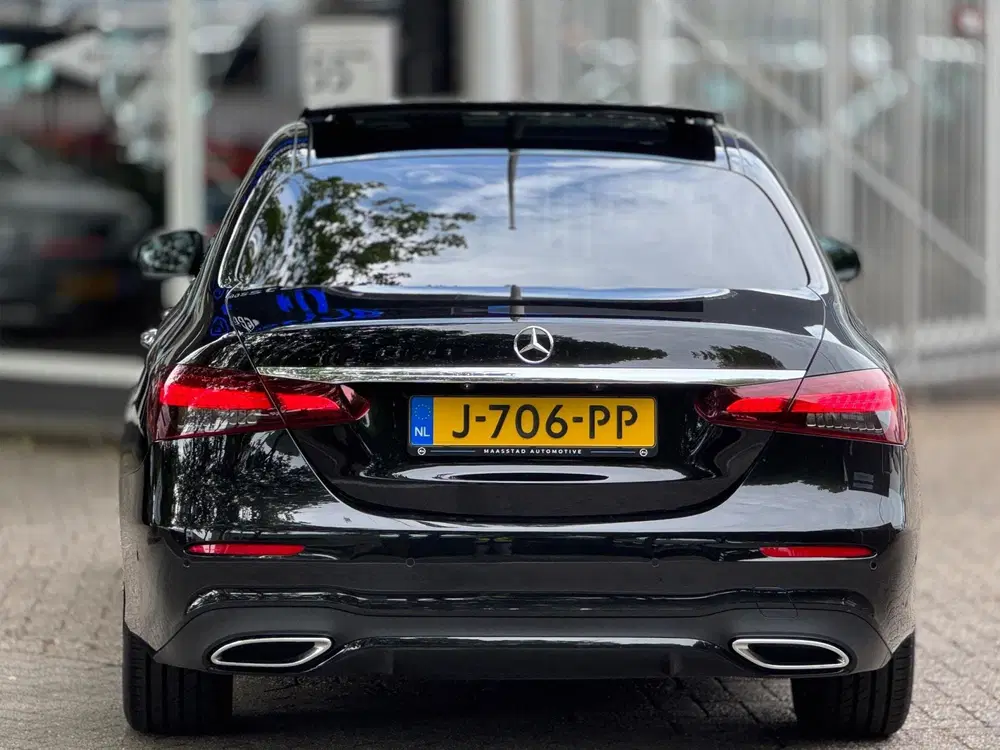 Mercedes-Benz E-Klasse AMG Pano Burmester Drive Pilot Memory uit 2020, foto 7
