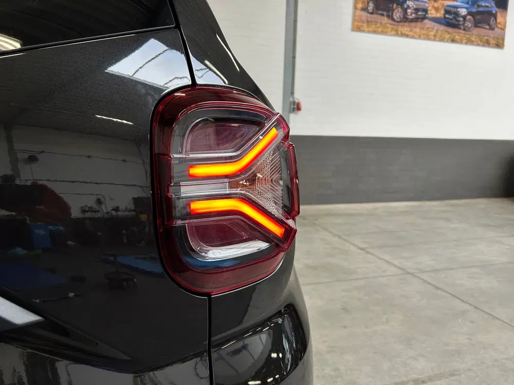 Dacia Duster 1.0 TCe Extreme uit 2023, foto 8